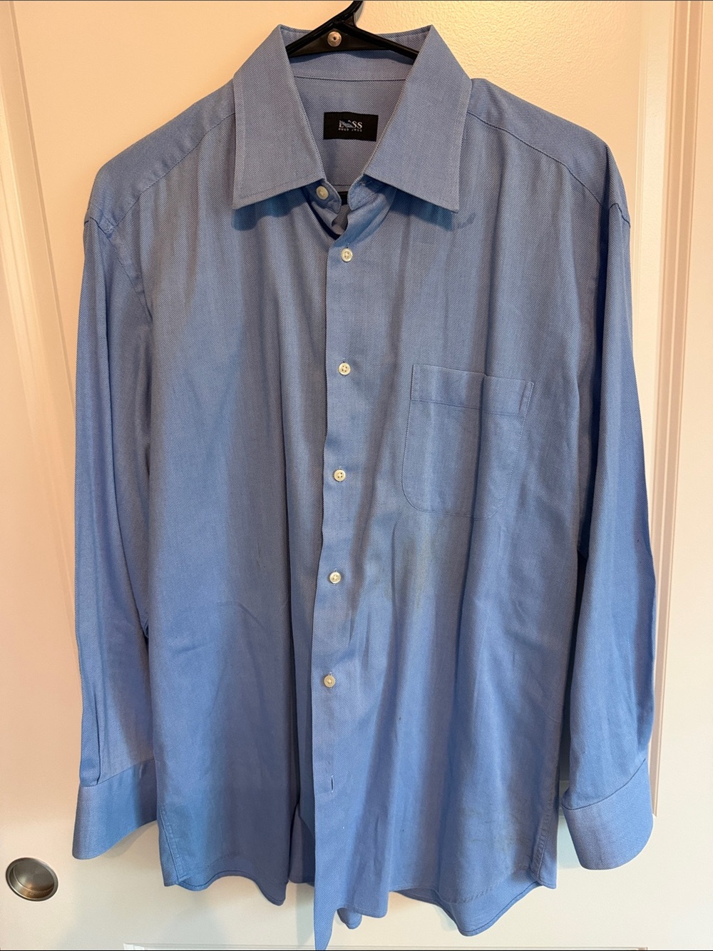 Hugo Boss Men’s Light Blue Dress Shirt with Chest Pocket
